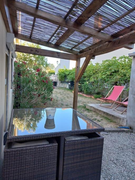 Maisonnette Marine Landeronde Exterior foto